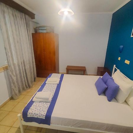Ellinas Hotel Chrisi Ammoudia Exteriör bild