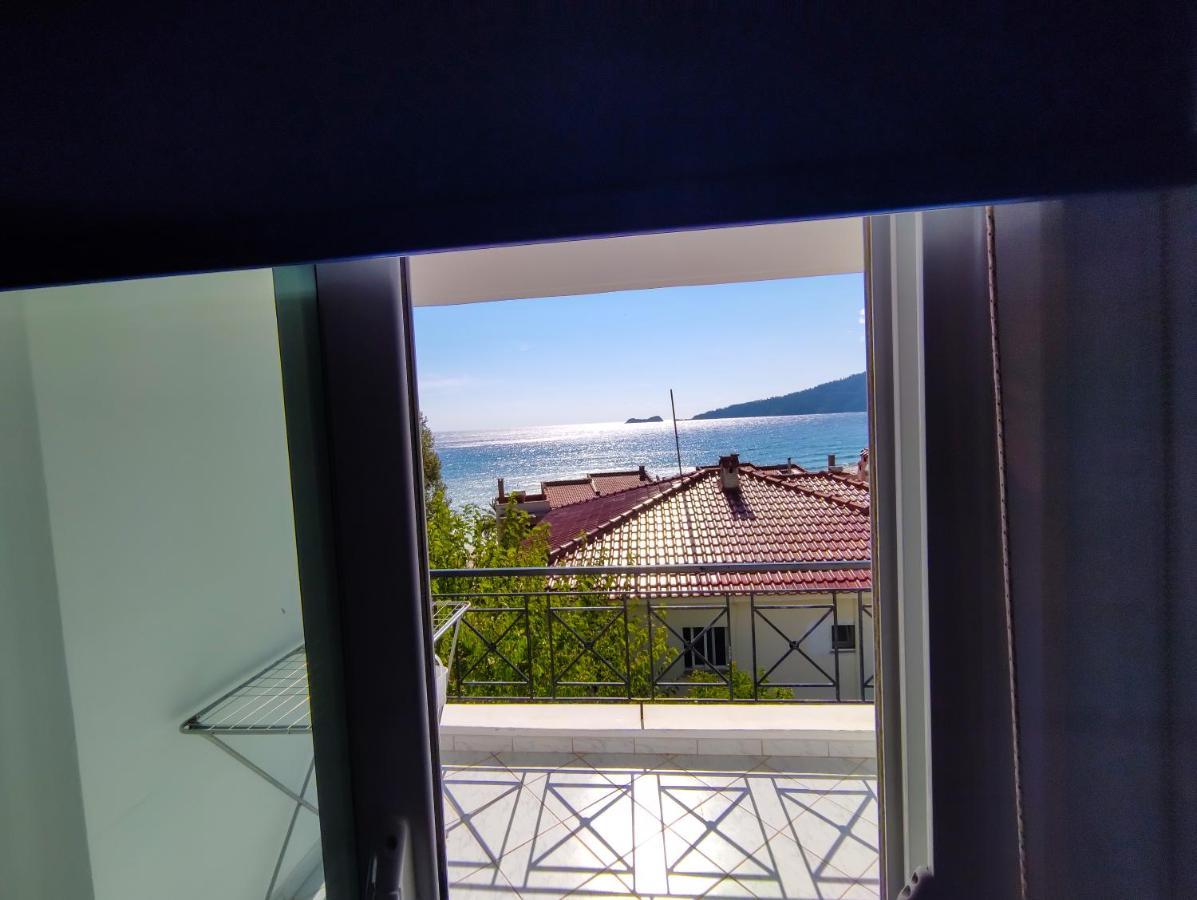 Ellinas Hotel Chrisi Ammoudia Exteriör bild