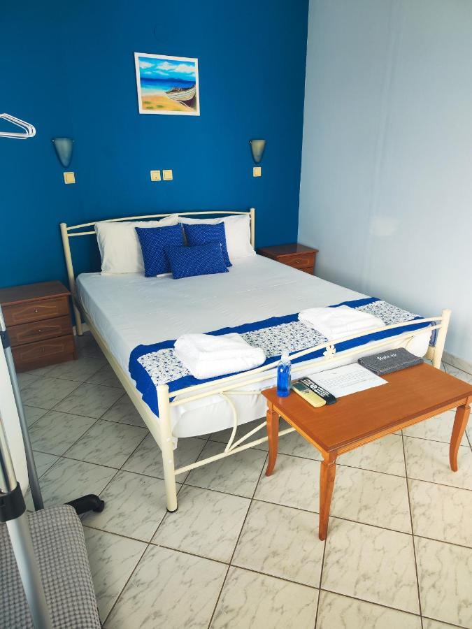 Ellinas Hotel Chrisi Ammoudia Rum bild